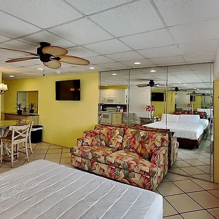 Continental 414 Apartment